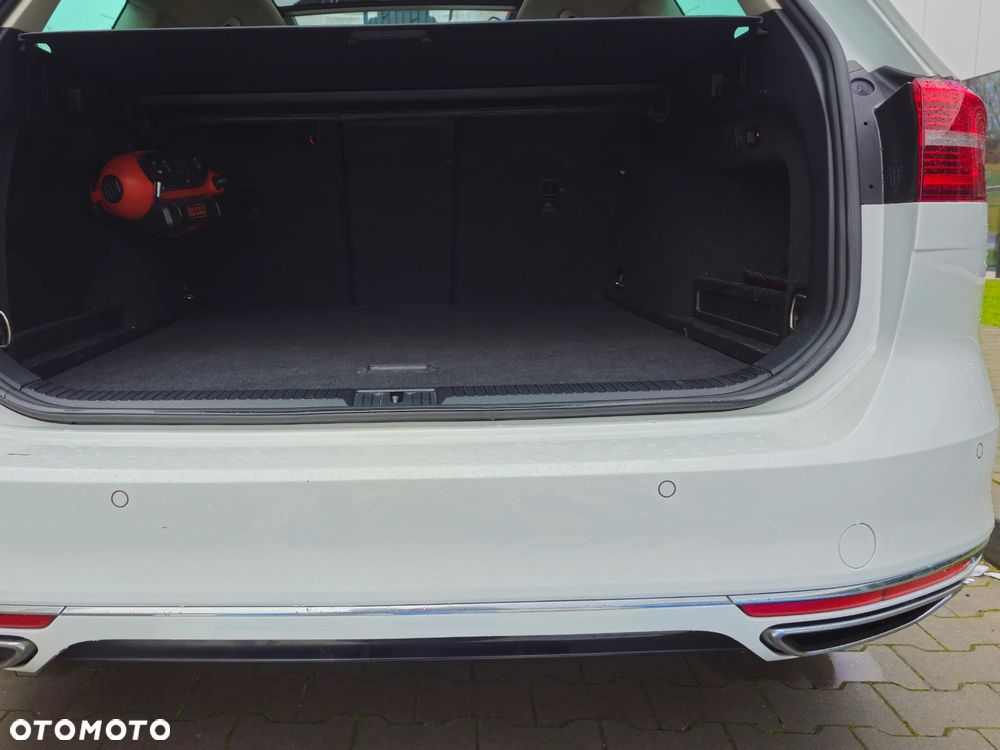 Volkswagen Passat Variant 1.8 TSI BMT Comfortline DSG - 12