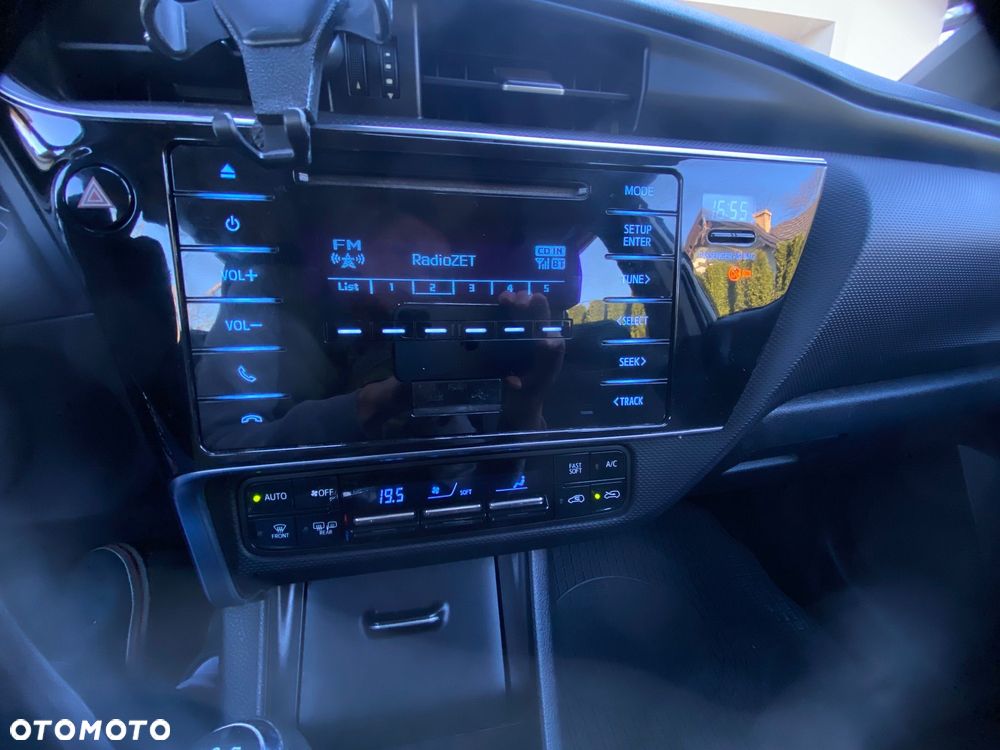 Toyota Auris 1.4 D-4D Comfort - 6