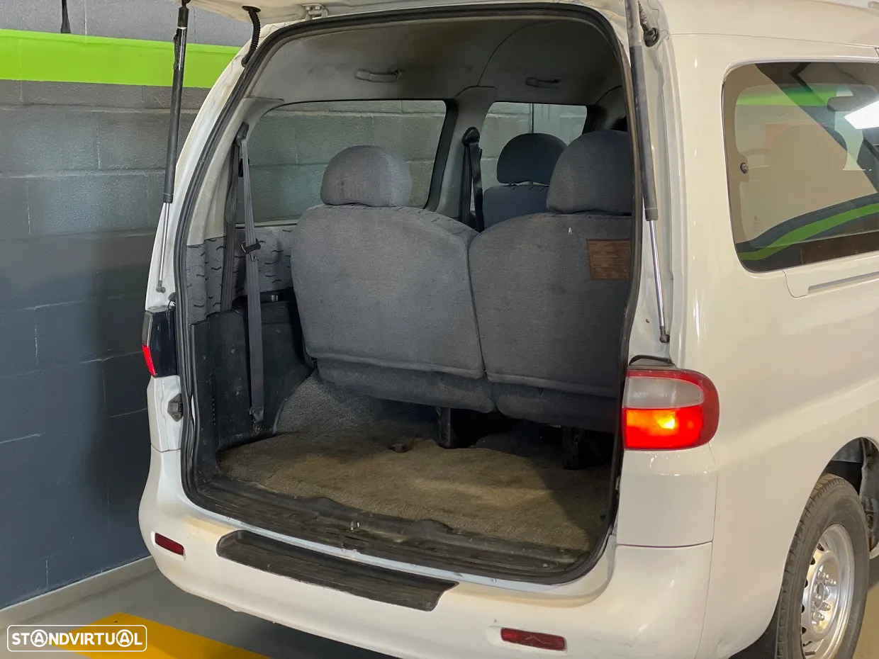 Hyundai H-1 2.4 TD 9L - 14
