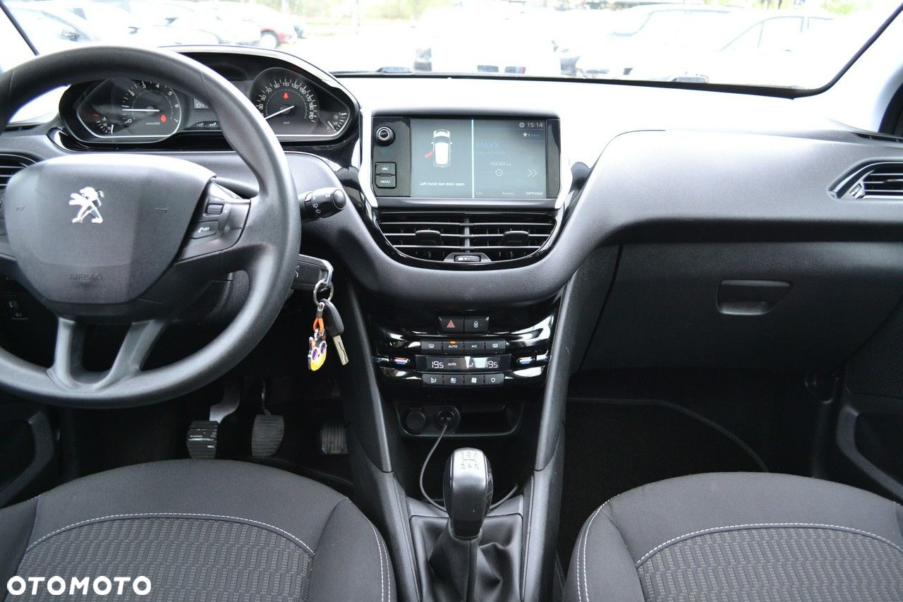 Peugeot 208 1.2 PureTech Allure - 10