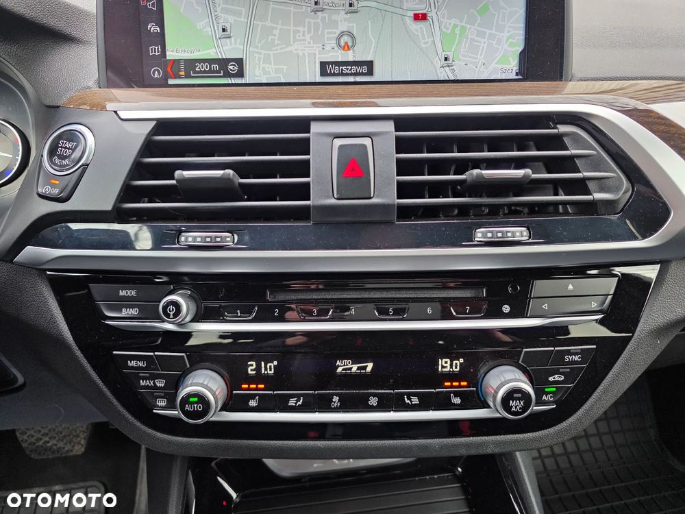 BMW X3 xDrive30i xLine - 12