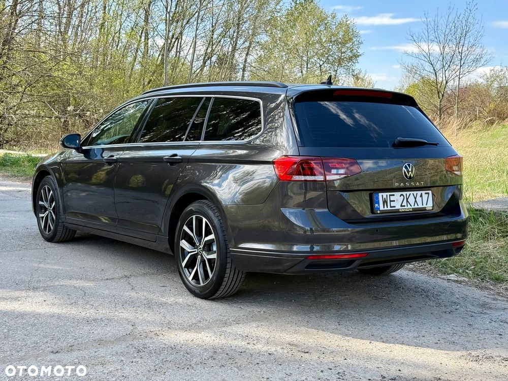 Volkswagen Passat 2.0 TDI EVO Business DSG - 2