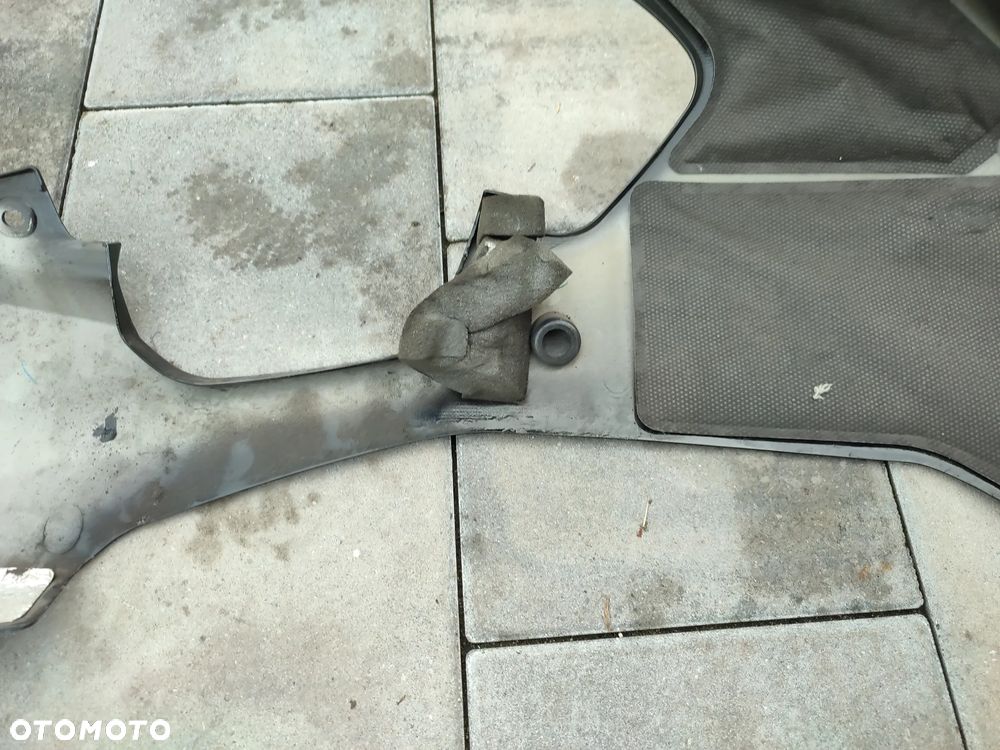 Owiewka, osłona lewa, bok, boczek lewy, pług Yamaha R1 RN12 - 9