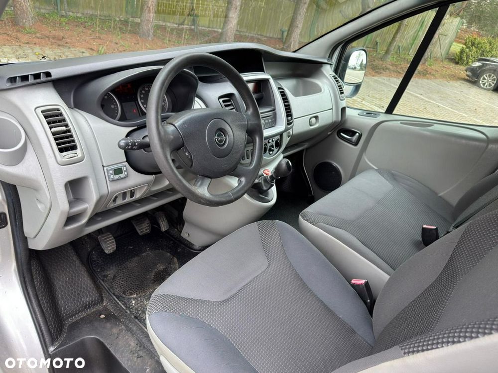 Opel Vivaro - 3