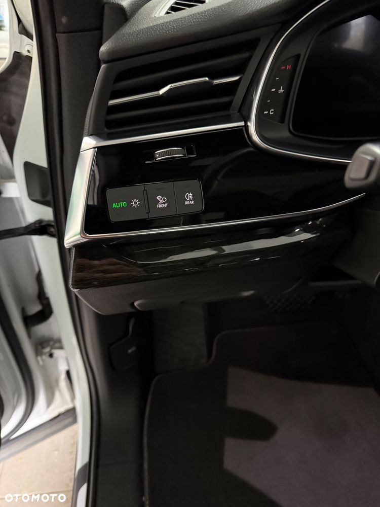 Audi Q7 55 TFSI mHEV Quattro Tiptr - 30