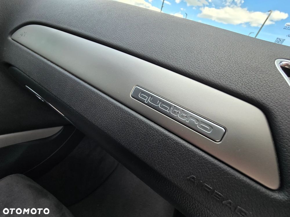 Audi A4 Avant 2.0 TDI DPF quattro Attraction - 10