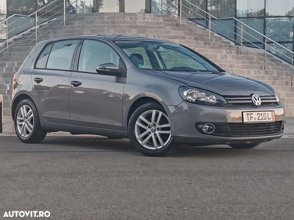 Volkswagen Golf 2.0 TDI Highline - 2