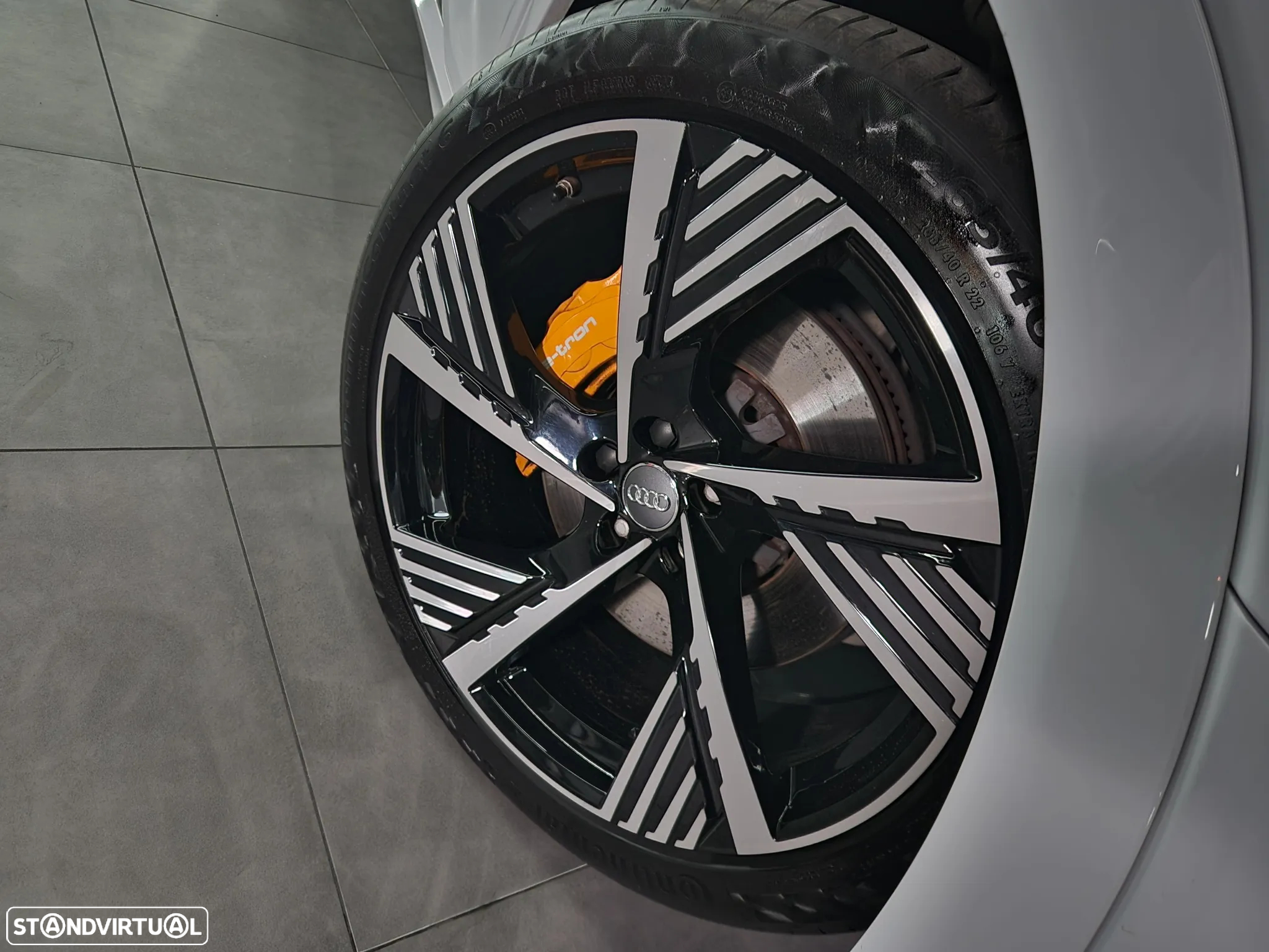 Audi e-tron 55 quattro S line - 4