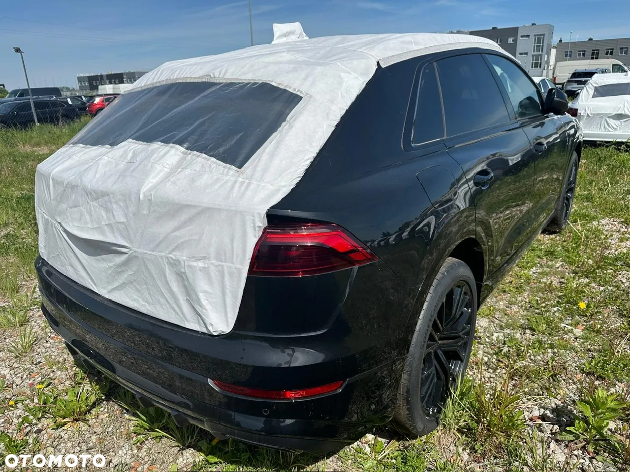 Audi Q8 - 12