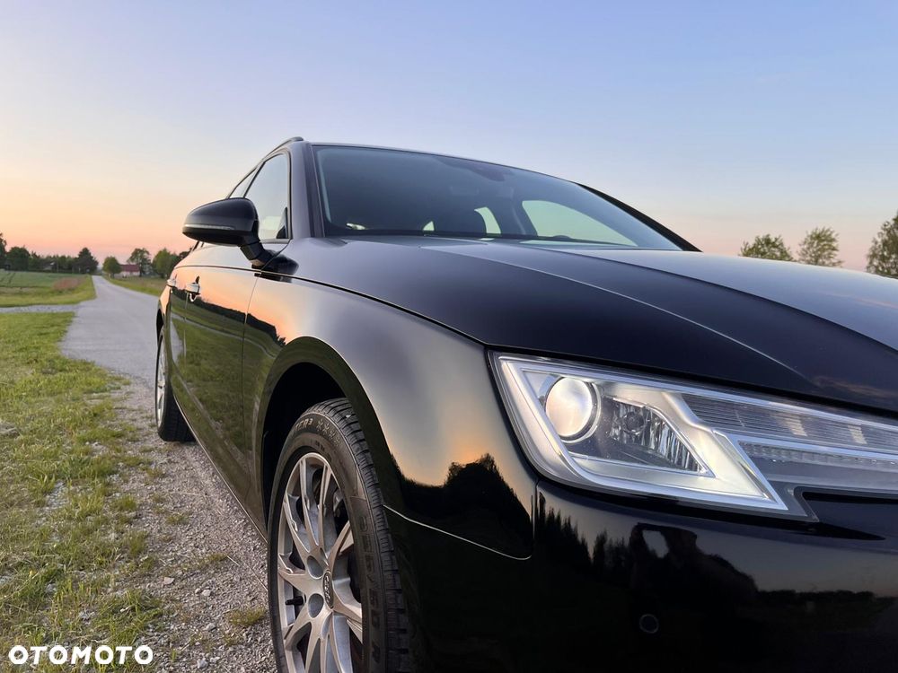 Audi A4 Avant 2.0 TDI S tronic quattro - 19