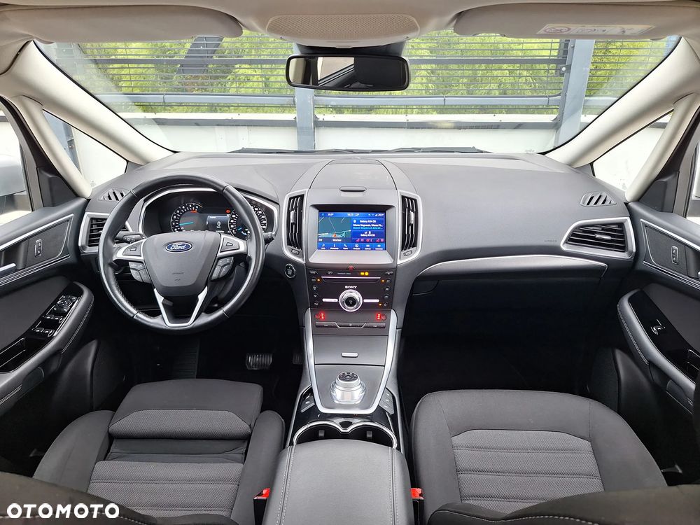 Ford S-Max 2.0 EcoBlue Titanium - 40