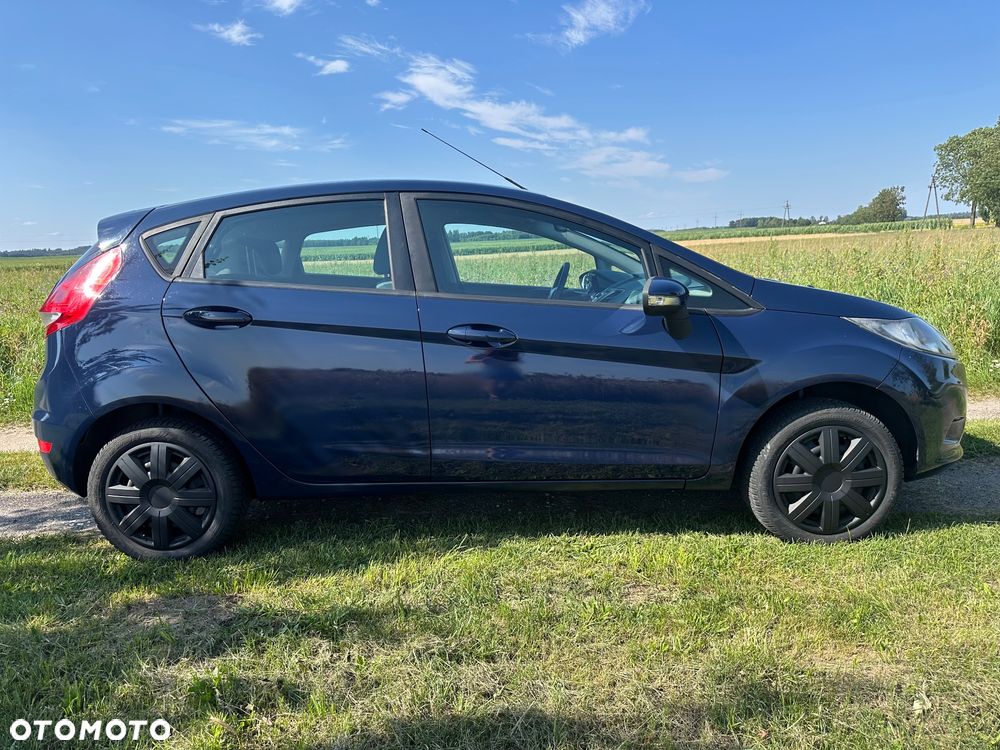 Ford Fiesta 1.4 TDCi Ambiente - 5