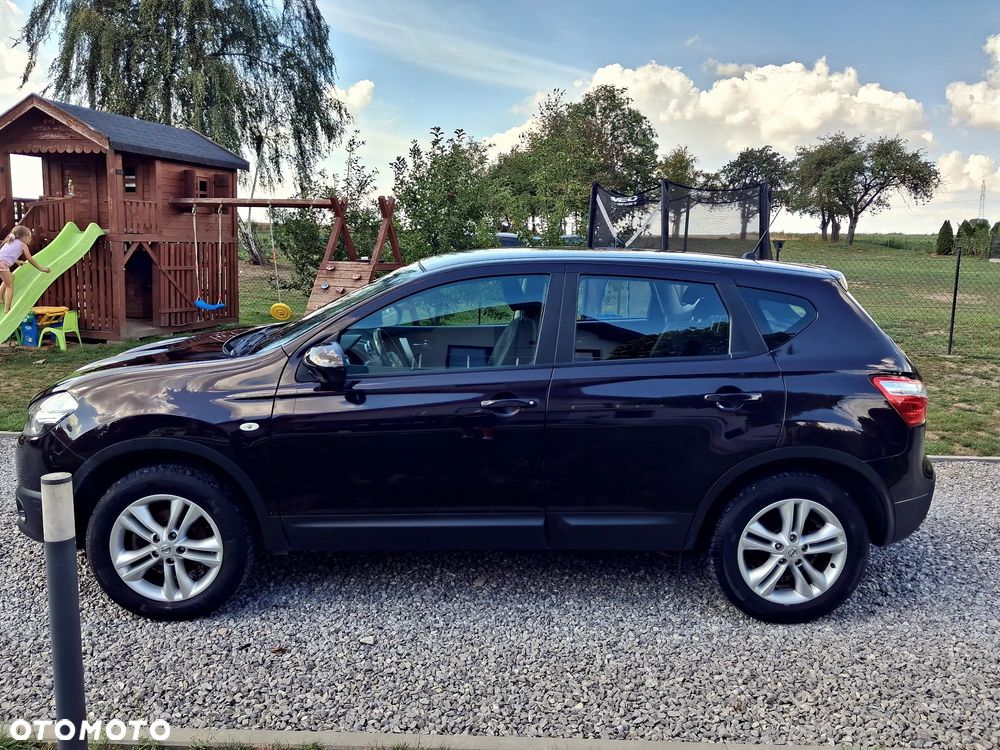 Nissan Qashqai 1.6 visia - 13