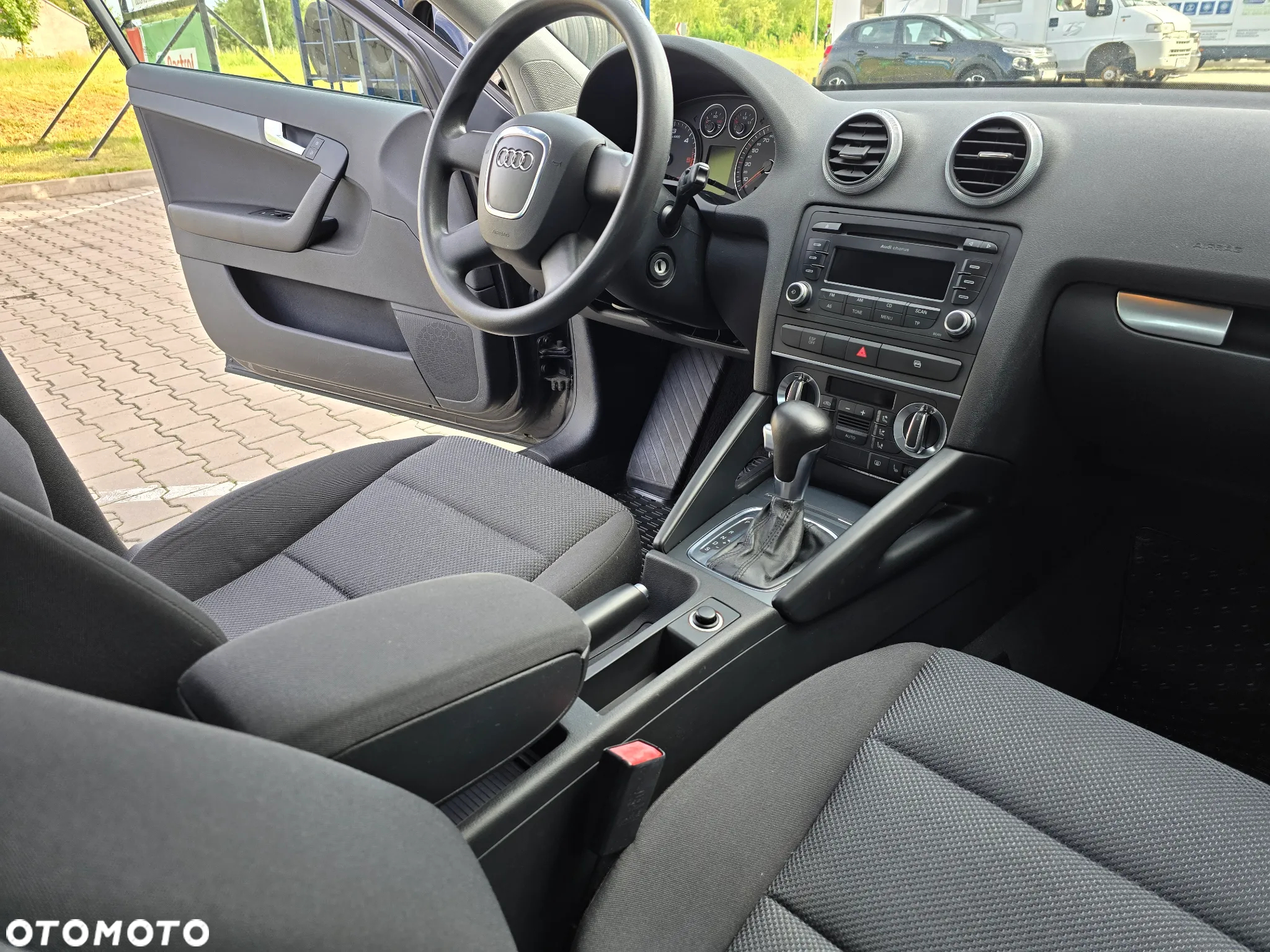 Audi A3 2.0 TDI Sportback DSG Attraction - 20