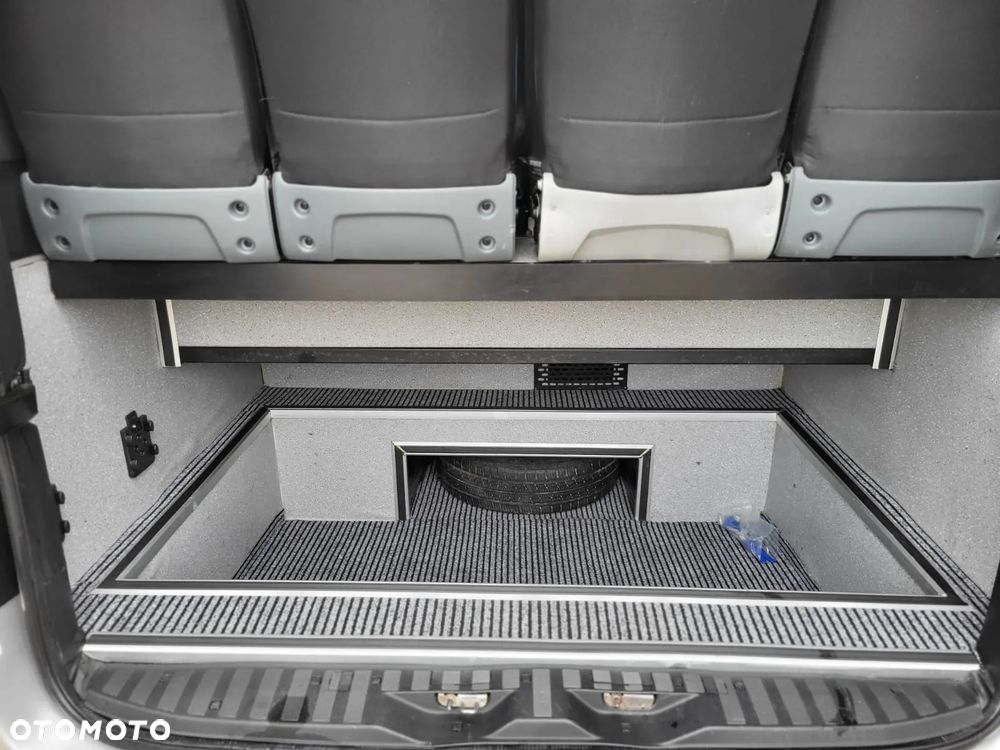 Mercedes-Benz Sprinter 519 CDI 24 miejsca + 4 stojące - 15