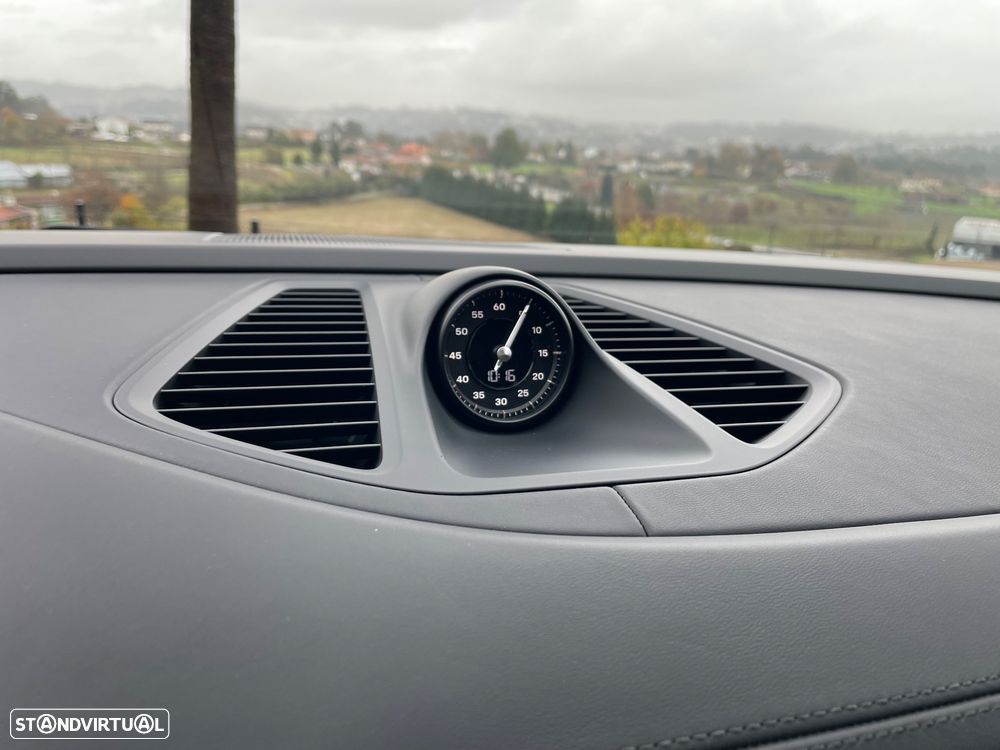 Porsche Macan Standard - 23