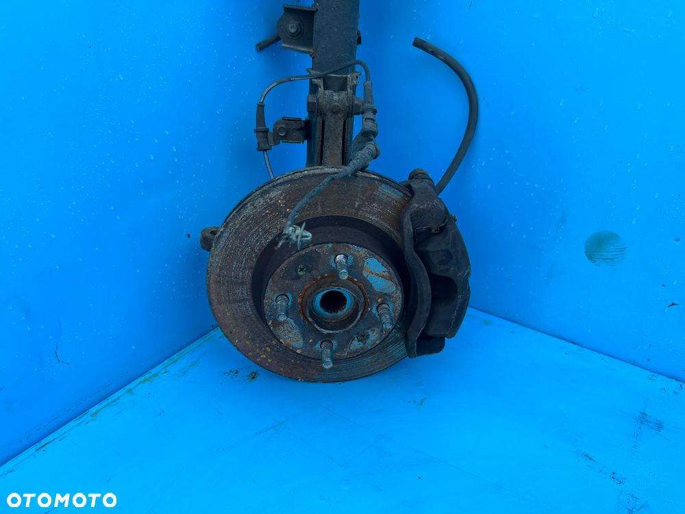 ZWROTNICA AMORTYZATOR PRAWY MCPERSON HYUNDAI I10 II 13- - 2