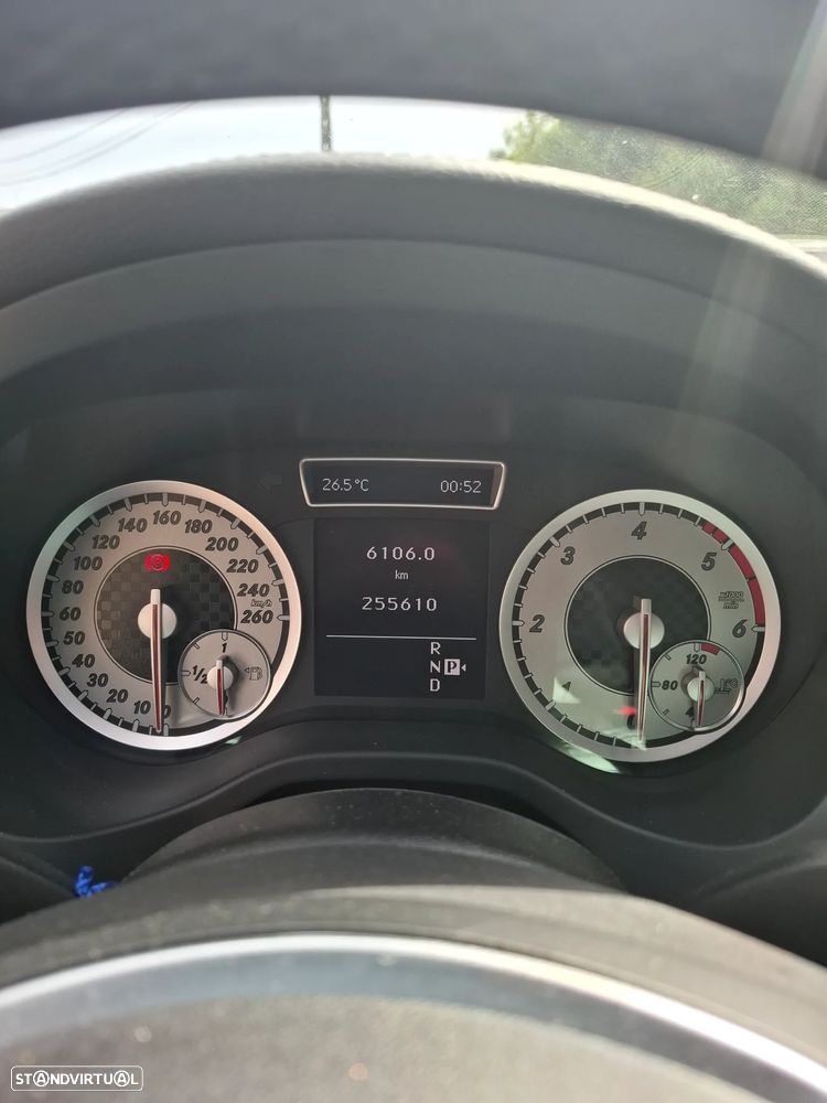 Mercedes-Benz A 200 CDI (BlueEFFICIENCY) 7G-DCT Urban - 10