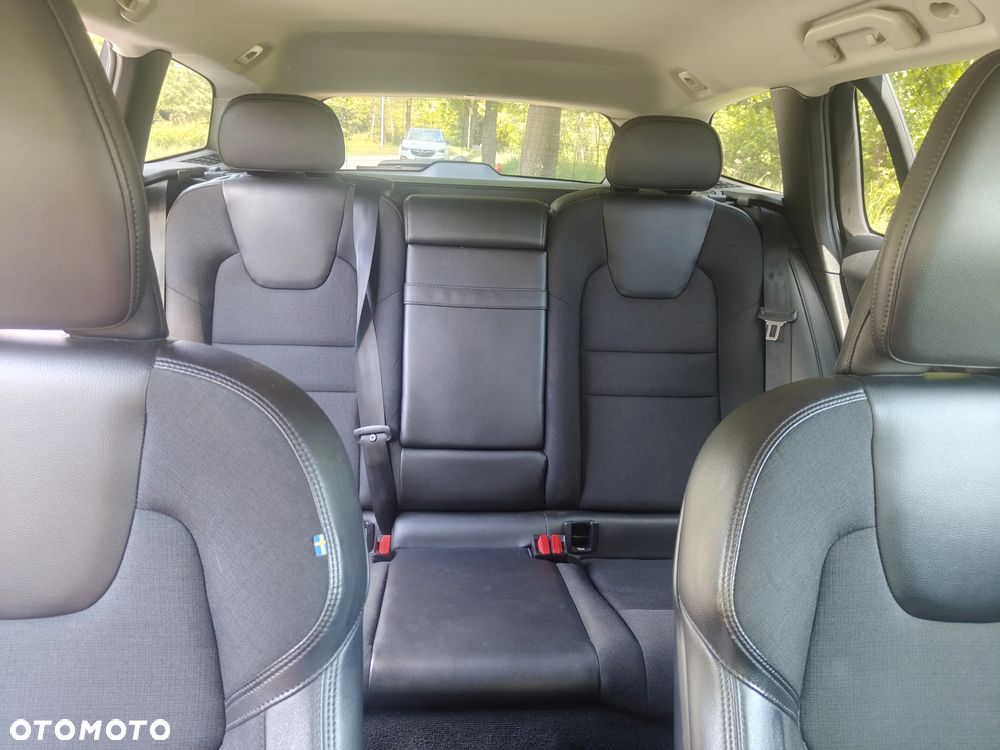 Volvo V60 D3 Momentum Pro - 8