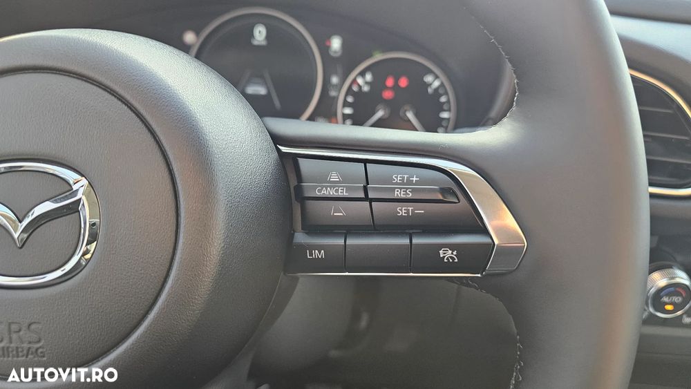 MAZDA CX-30 2025 — imagine 9