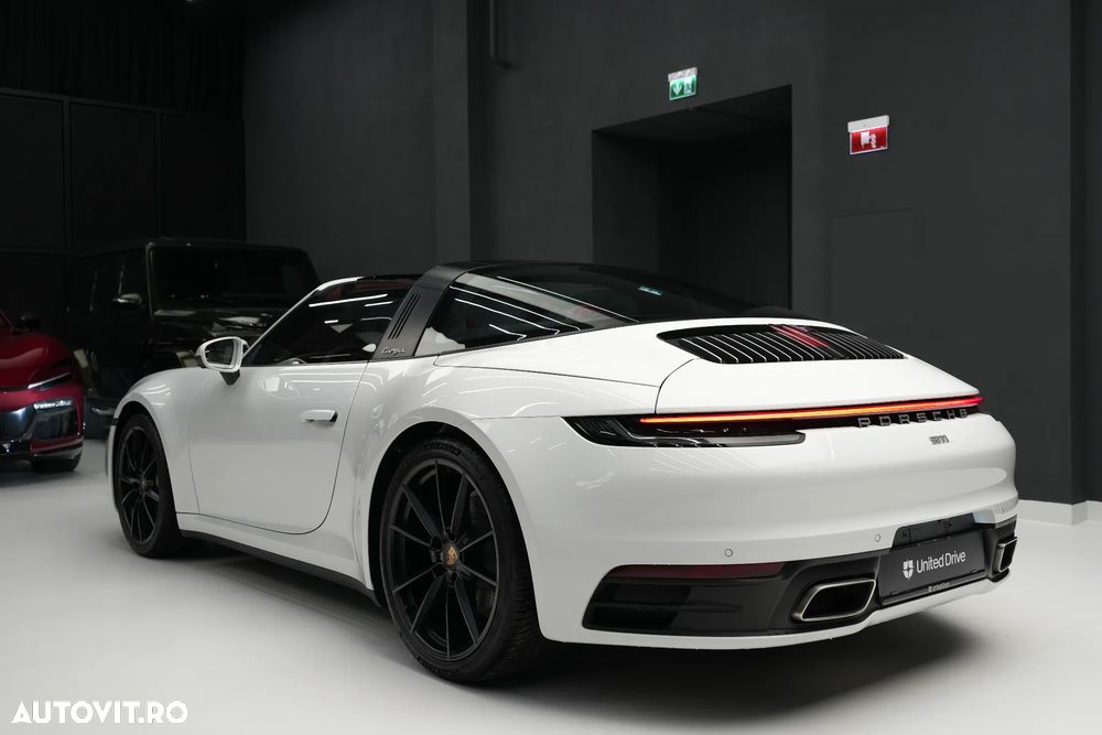 Porsche 911 Targa 4 PDK - 28