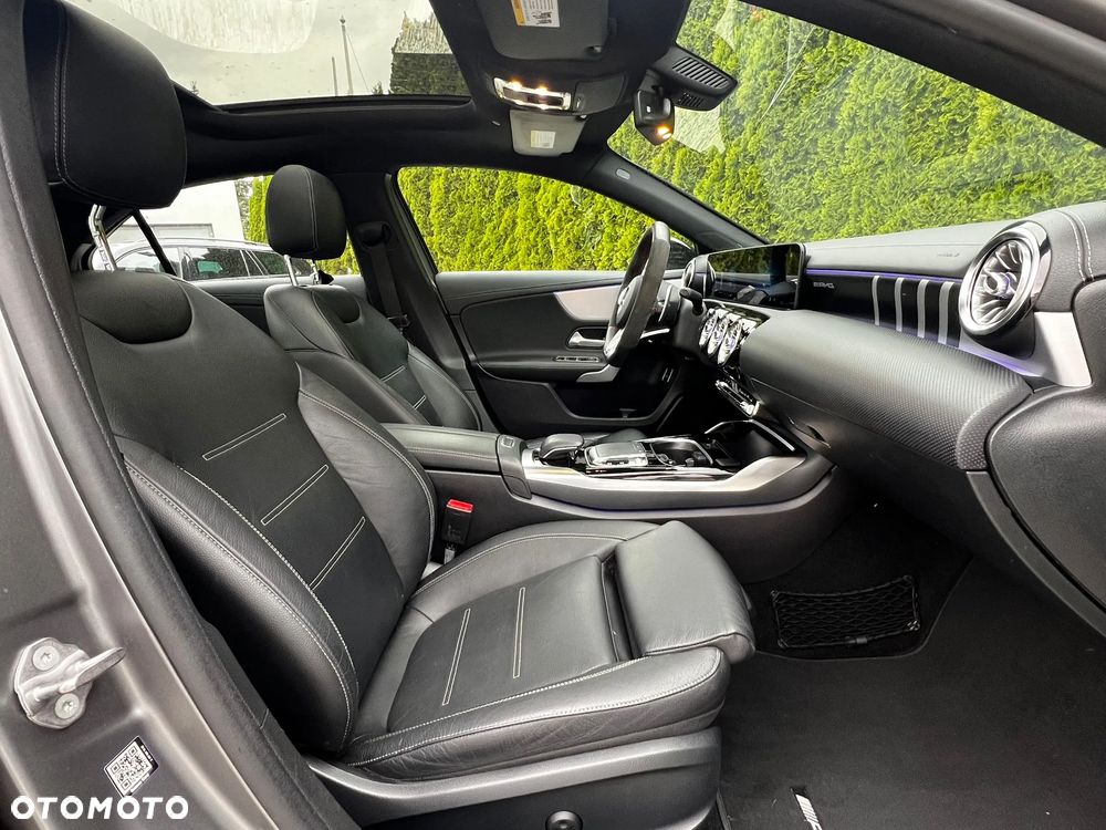 Mercedes-Benz Klasa A AMG 35 4Matic AMG Speedshift DCT 7G - 12