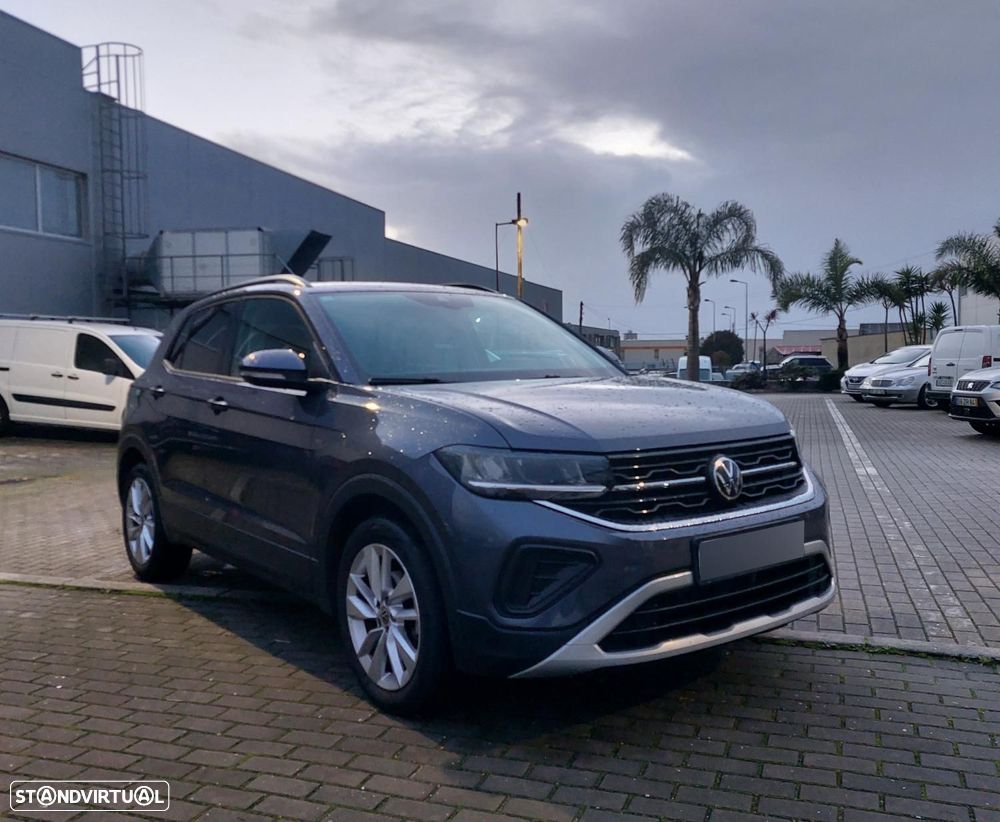 VW T-Cross 1.0 TSI Urban DSG - 1