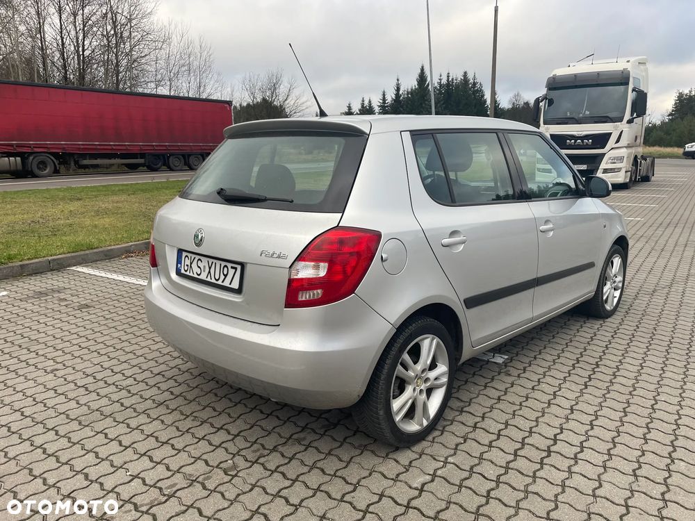 Skoda Fabia 1.6 16V Elegance - 6
