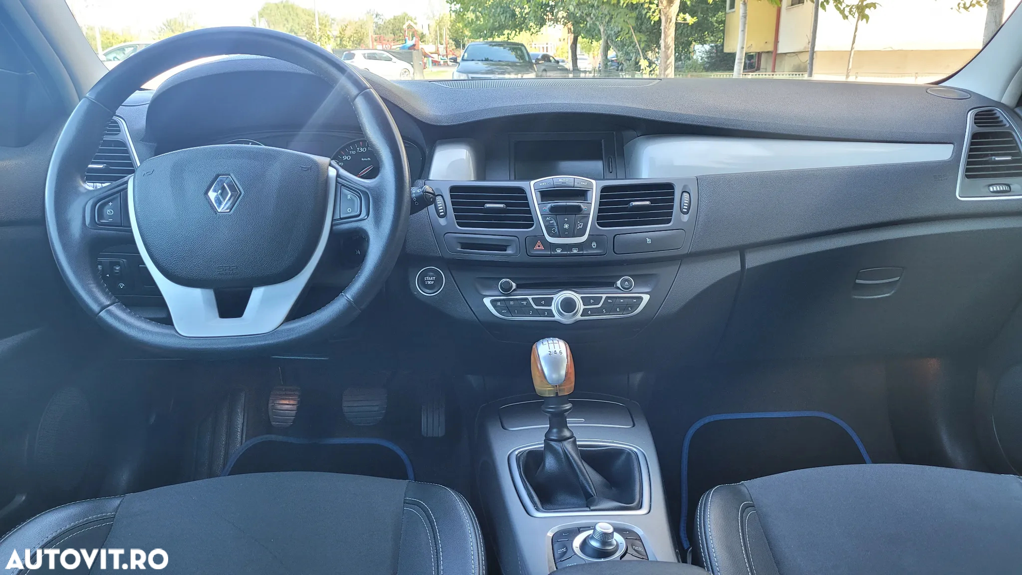 Volkswagen Polo - 7