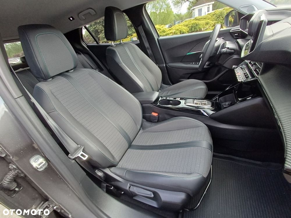 Peugeot 2008 1.2 PureTech Allure Pack S&S EAT8 - 12