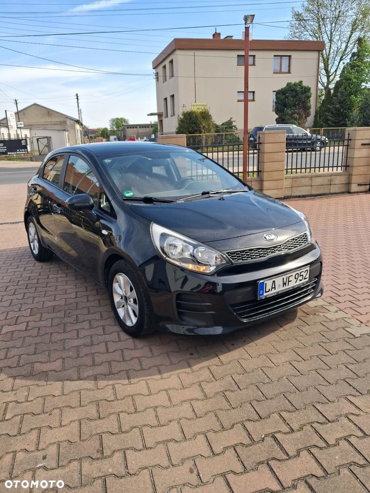 Kia Rio - 5
