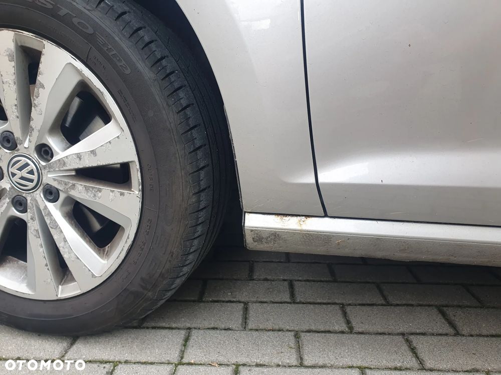 Volkswagen Golf 1.2 TSI BMT Comfortline - 11