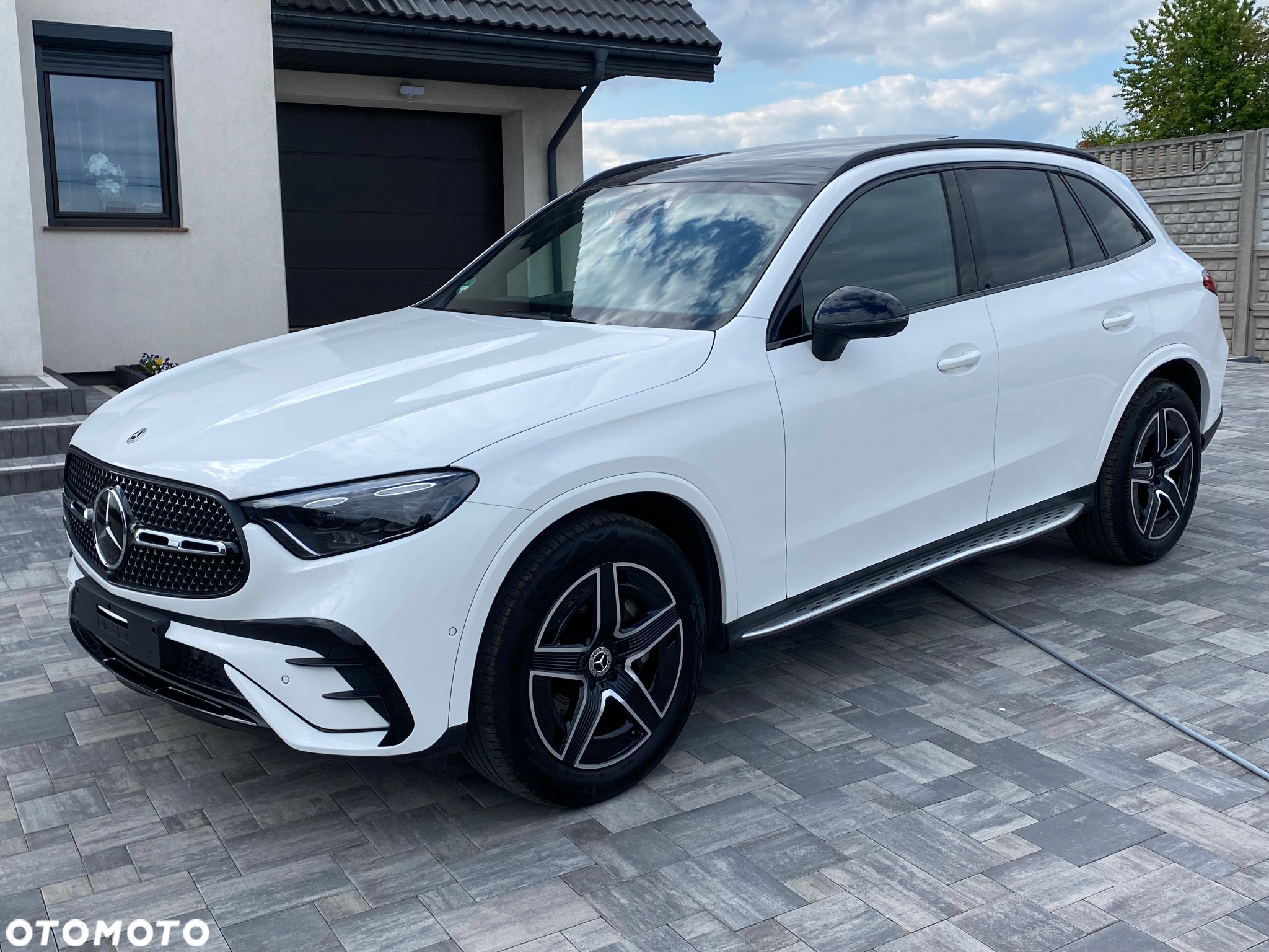 Mercedes-Benz GLC 200 4Matic 9G-TRONIC AMG Line Advanced - 2