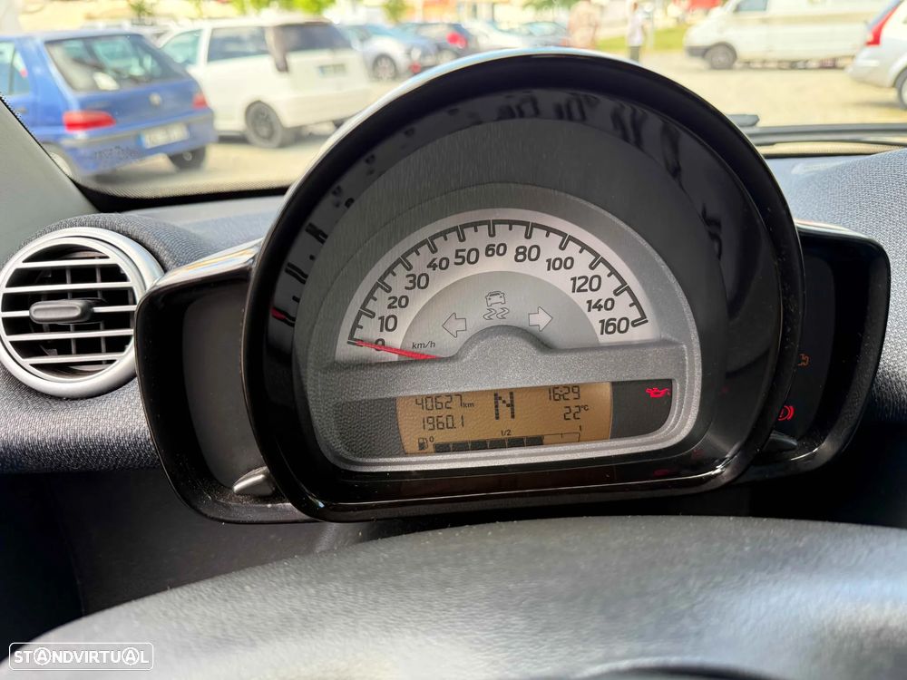Smart ForTwo Coupé 1.0 mhd Passion 71 - 10