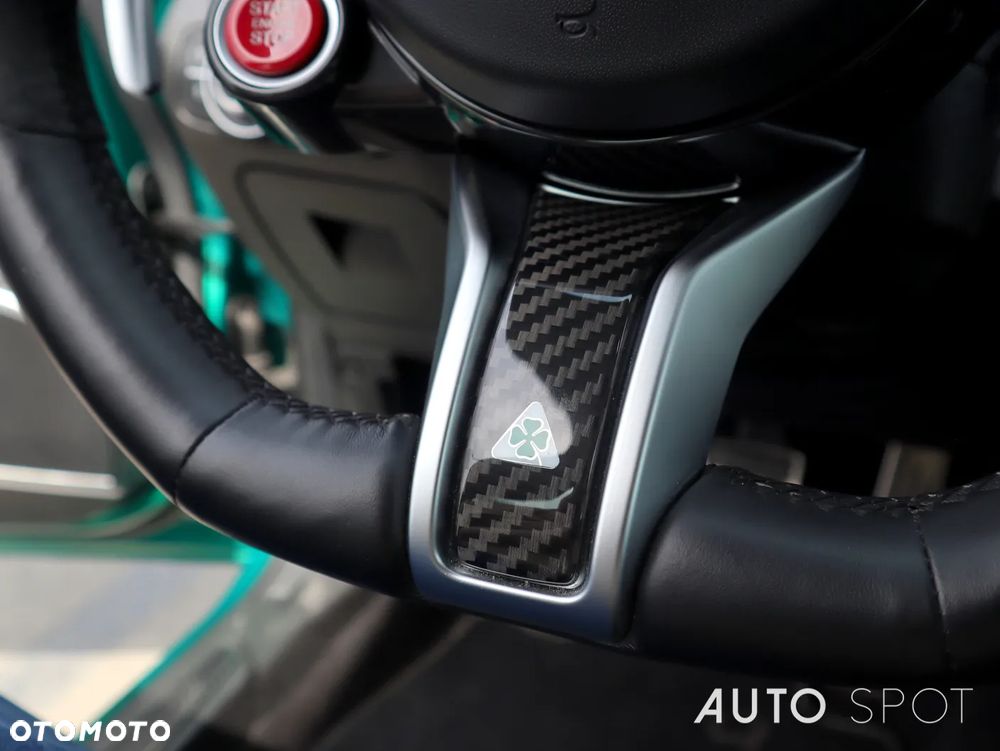 Alfa Romeo Giulia 2.9 Bi Turbo V6 Quadrifoglio - 28
