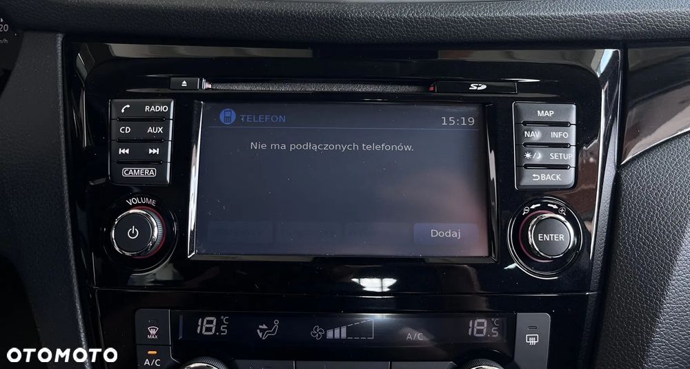 Nissan Qashqai 1.2 DIG-T N-Connecta EU6 - 26