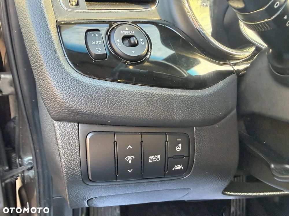 Kia Ceed 1.6 GDI DCT Spirit - 12