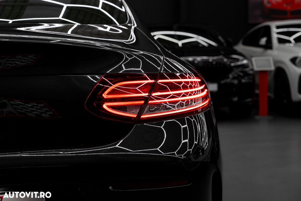 Mercedes-Benz C 300 4MATIC Aut. - 5