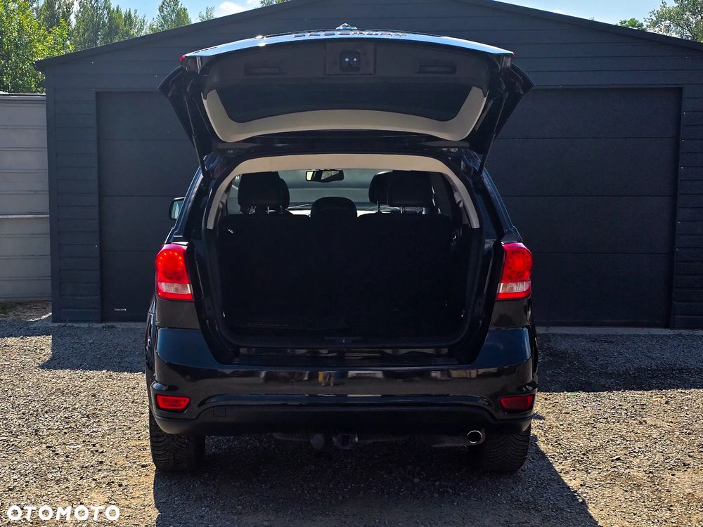 Fiat Freemont 2.0 Multijet Black Code AWD - 8