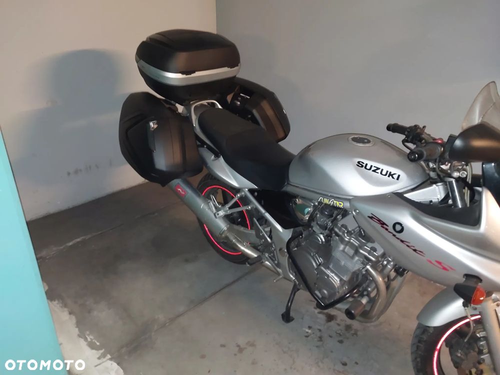 Suzuki Bandit - 3