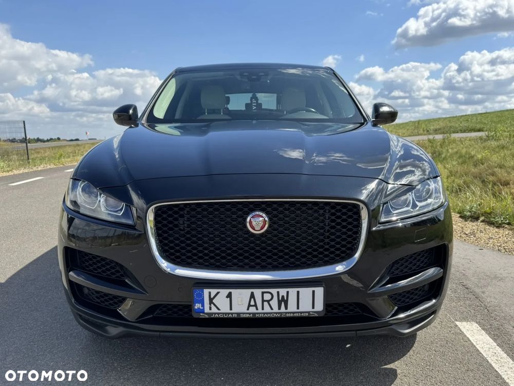 Jaguar F-Pace 2.0 i4P AWD Prestige - 8