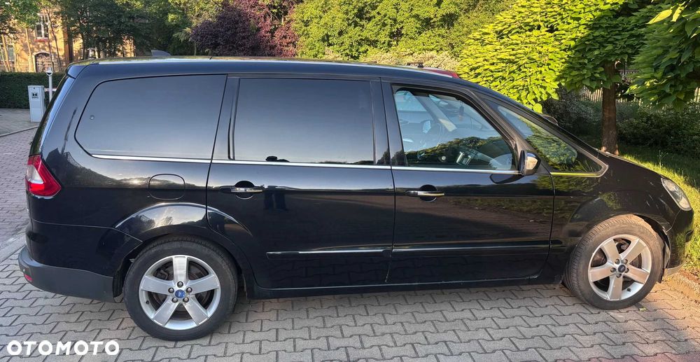 Ford Galaxy - 3