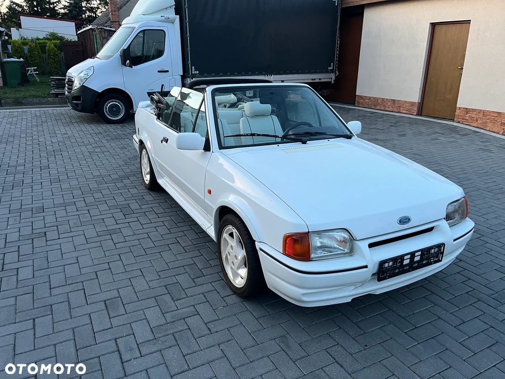 Ford Escort 1.6 XR3i - 10