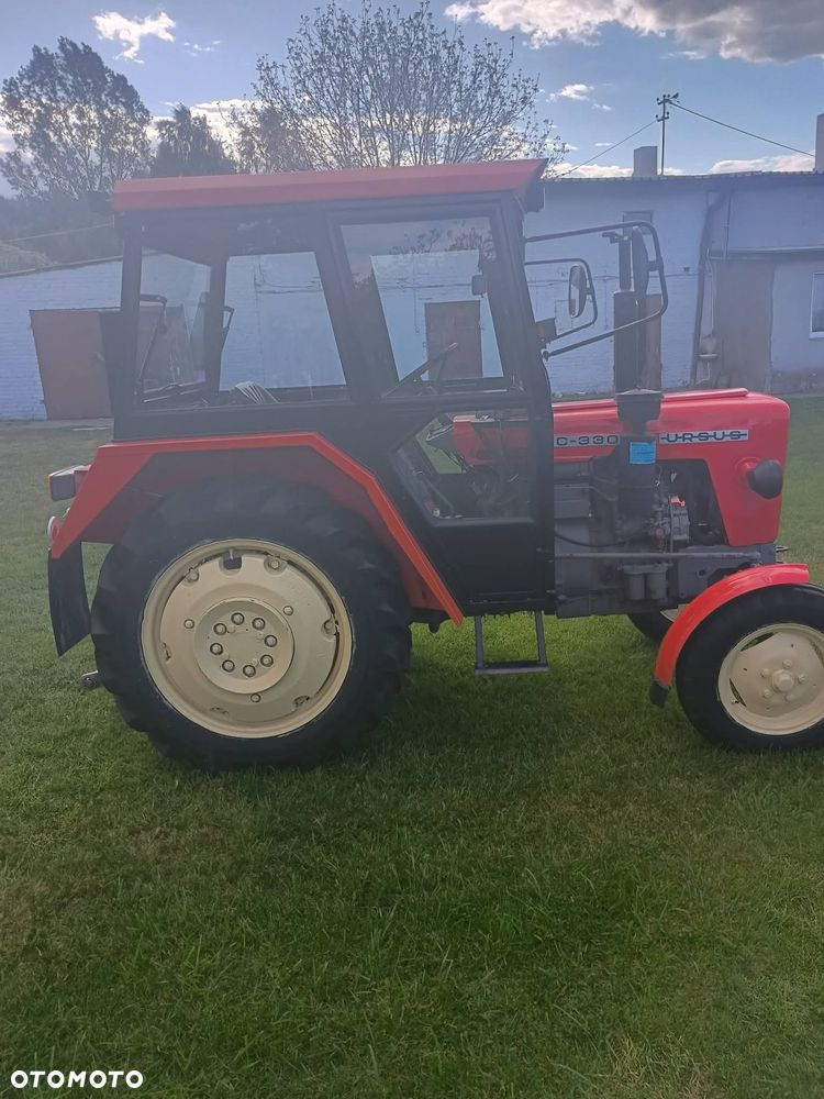 Ursus C330 - 2