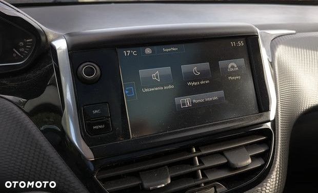 Peugeot 2008 1.2 Pure Tech Style S&S - 10