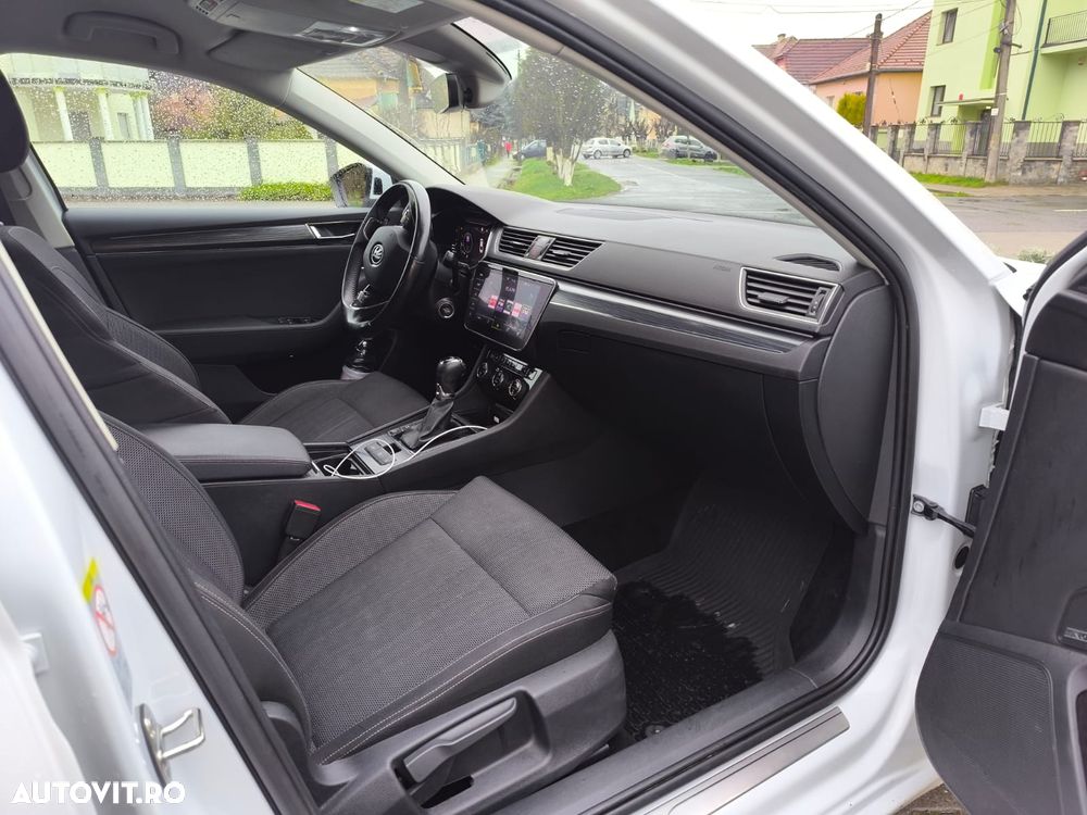 Skoda Superb 2.0 TDI DSG Style - 18