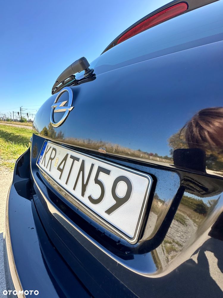 Opel Astra 1.6 Turbo Sport - 19