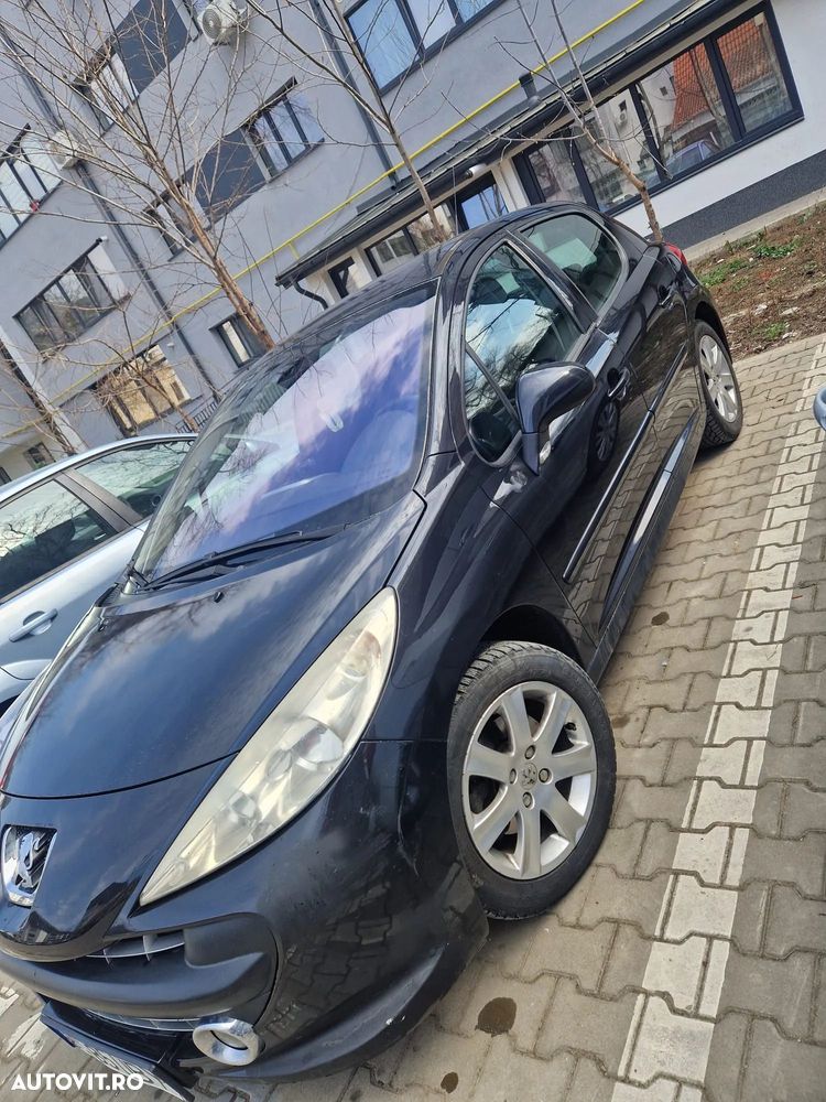 Peugeot 207 1.6E Sport - 11