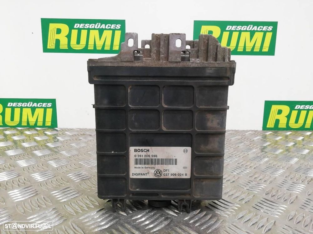 CENTRALINA DO MOTOR UCE VOLKSWAGEN GOLF III 1H111.1991 - 1