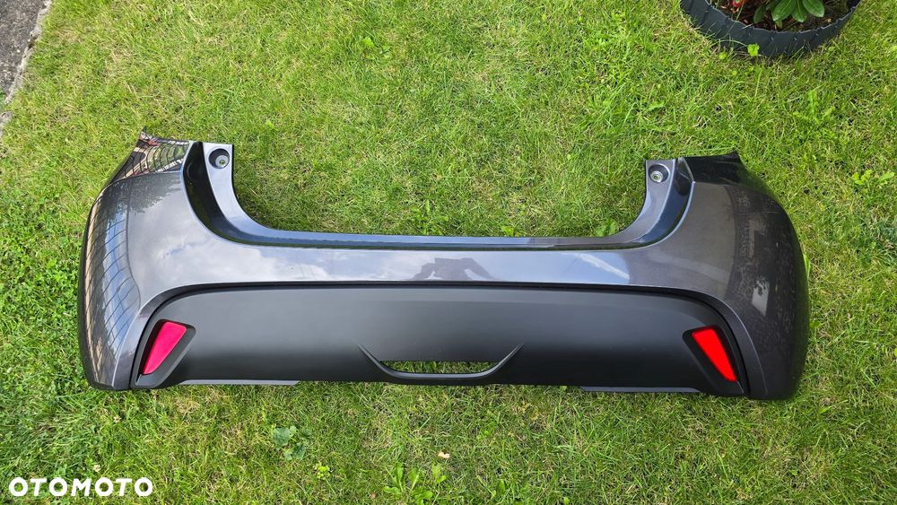 Toyota Yaris IV 20- Zderzak Tylny Tył Oryginał Nieklejony - 1